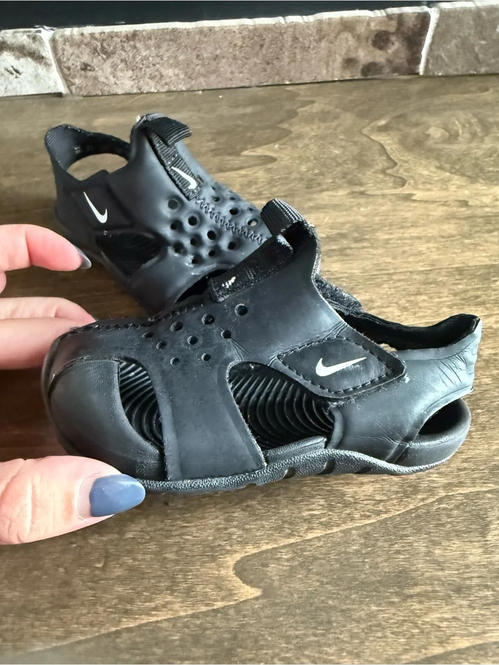 Nike Sunray Protect Boys Sport Sandals Closed Toe Black US 5C